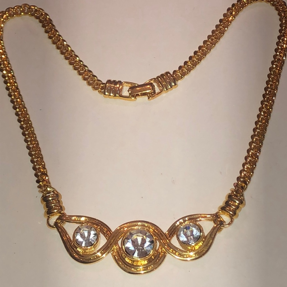 Elegant Vintage Gold Tone CZ Rhinestone Chunky Retro Necklace